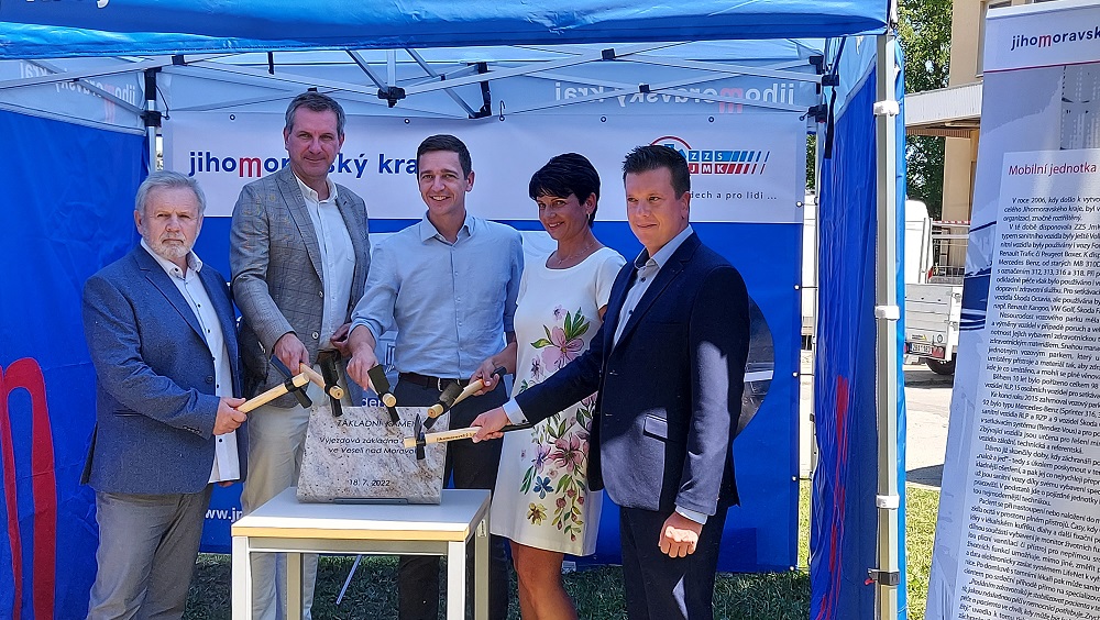 Ve Veselí nad Moravou a Kyjově vyrostou nové základny pro záchranáře